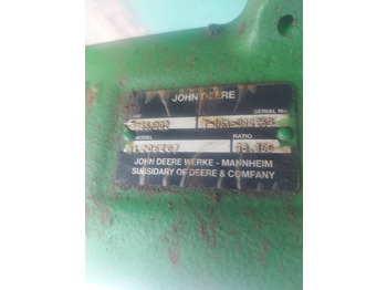 JOHN DEERE Vorderachse