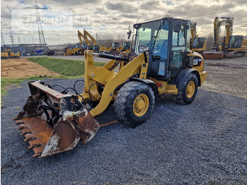 CATERPILLAR 906M Radlader