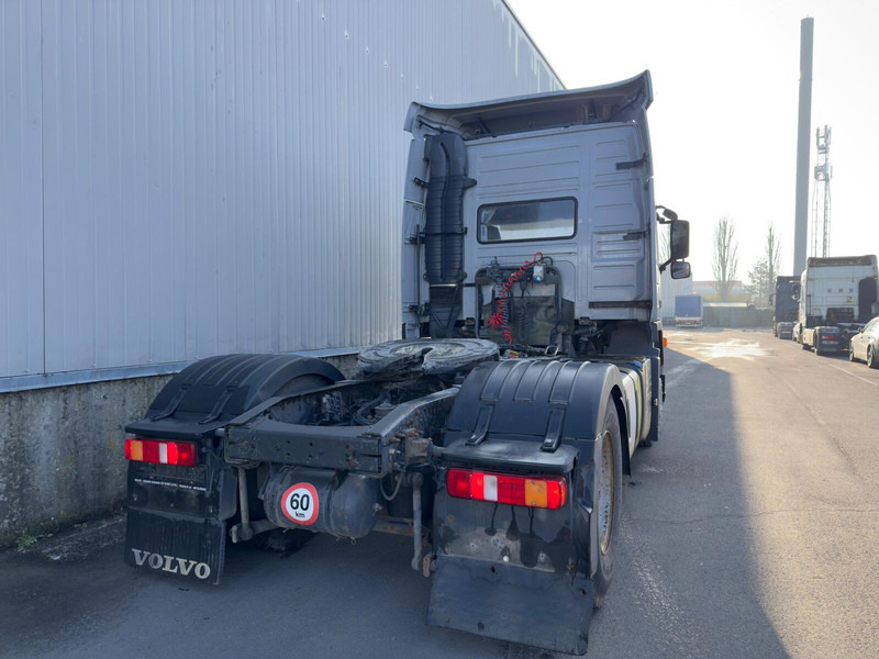 Sattelzugmaschine Volvo fm 330: das Bild 7