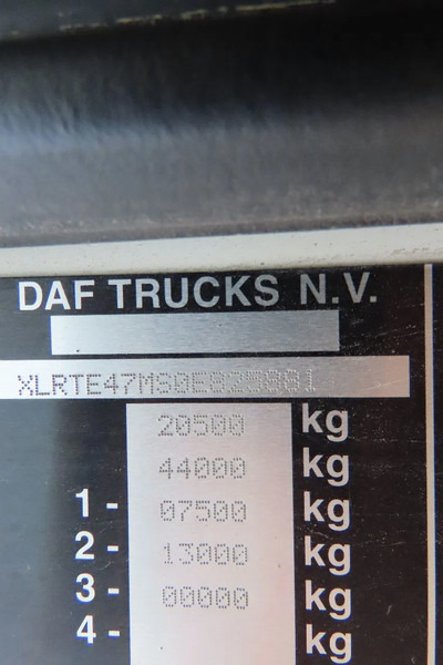 Sattelzugmaschine DAF XF 105.460: das Bild 19