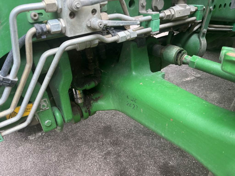 Traktor John Deere 6210 R AutoPower: das Bild 7