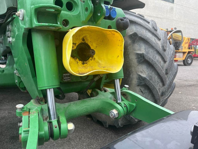 Traktor John Deere 6210 R AutoPower: das Bild 8