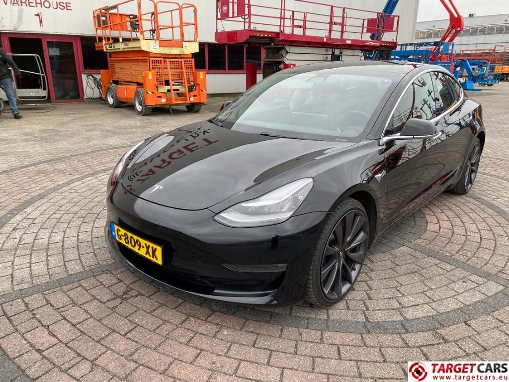 PKW Tesla Model 3 Performance Dual Motor AWD 4WD 75KWH 513HP: das Bild 44