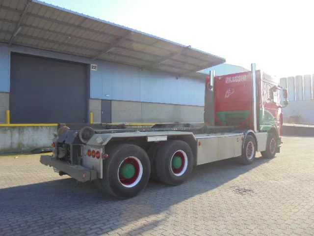 Abrollkipper DAF XF 105 410 FAD 8X4 STEEL SUSPENSION: das Bild 8