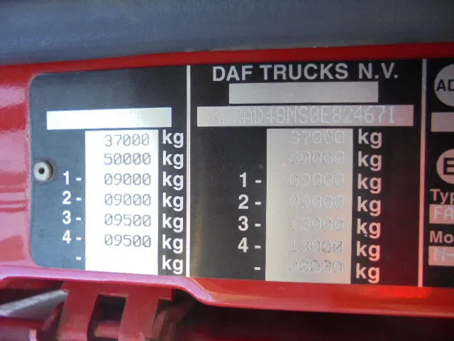 Abrollkipper DAF XF 105 410 FAD 8X4 STEEL SUSPENSION: das Bild 18