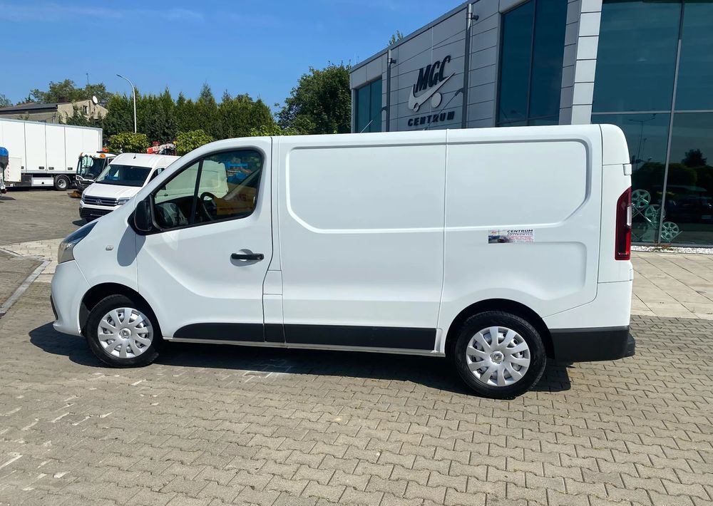 Renault Trafic 1.6 DCi 115 / E5 / WEBASTO / PDC / MANUAL / OKAZJA! – Finanzierungsleasing Renault Trafic 1.6 DCi 115 / E5 / WEBASTO / PDC / MANUAL / OKAZJA!: das Bild 11