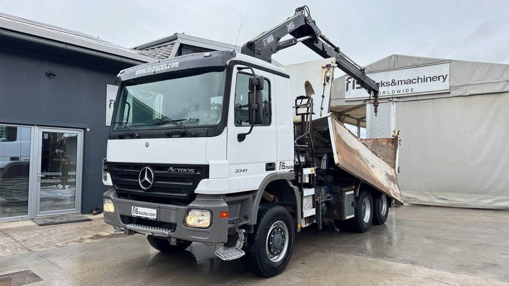 Kipper Mercedes-Benz Actros 3341 6x6 tipper - crane Hiab 8.3M: das Bild 7