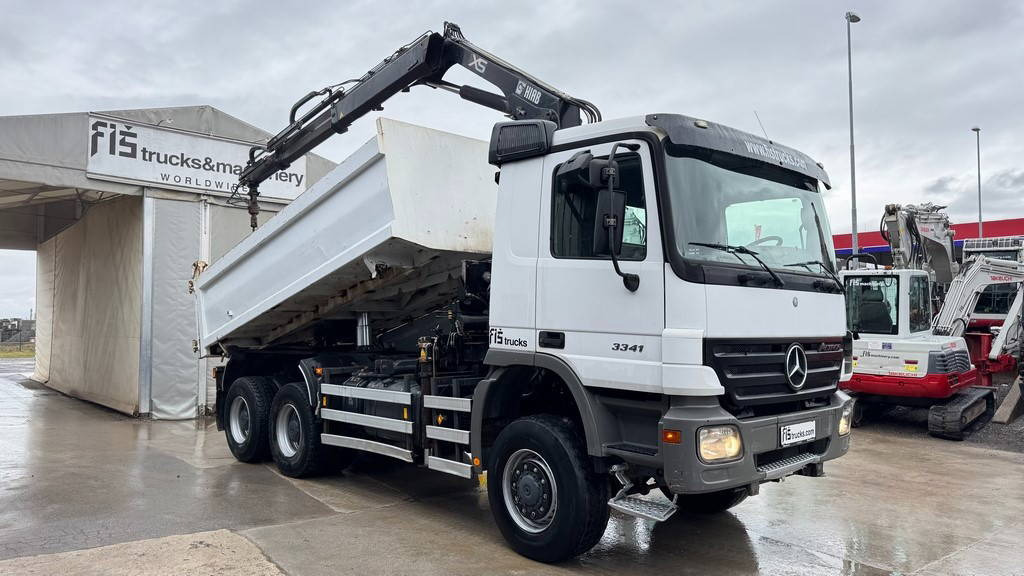 Kipper Mercedes-Benz Actros 3341 6x6 tipper - crane Hiab 8.3M: das Bild 9