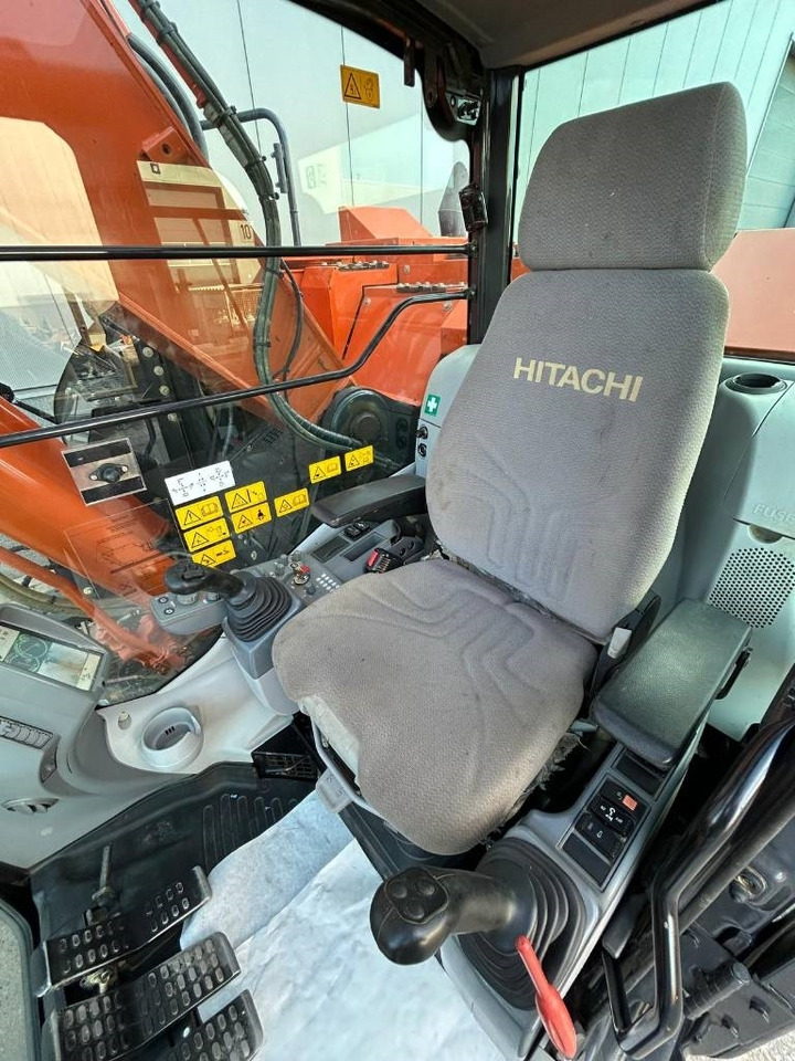 Hitachi ZX 225 US LC-6  – Finanzierungsleasing Hitachi ZX 225 US LC-6: das Bild 25