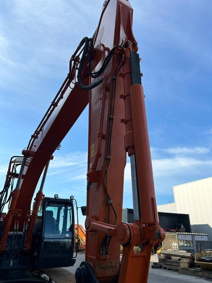 Hitachi ZX 225 US LC-6  – Finanzierungsleasing Hitachi ZX 225 US LC-6: das Bild 16