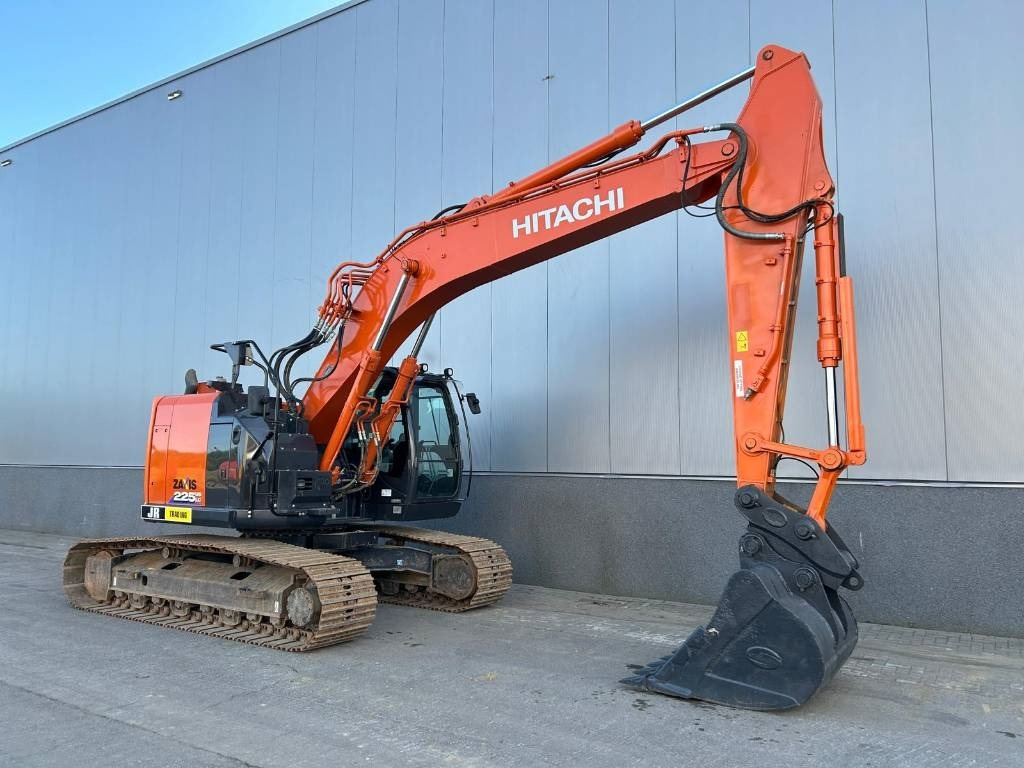 Hitachi ZX 225 US LC-6  – Finanzierungsleasing Hitachi ZX 225 US LC-6: das Bild 7