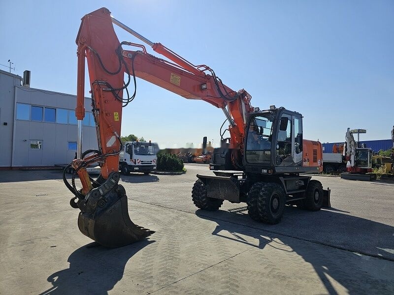 Mobilbagger Hitachi ZX190W-3: das Bild 7