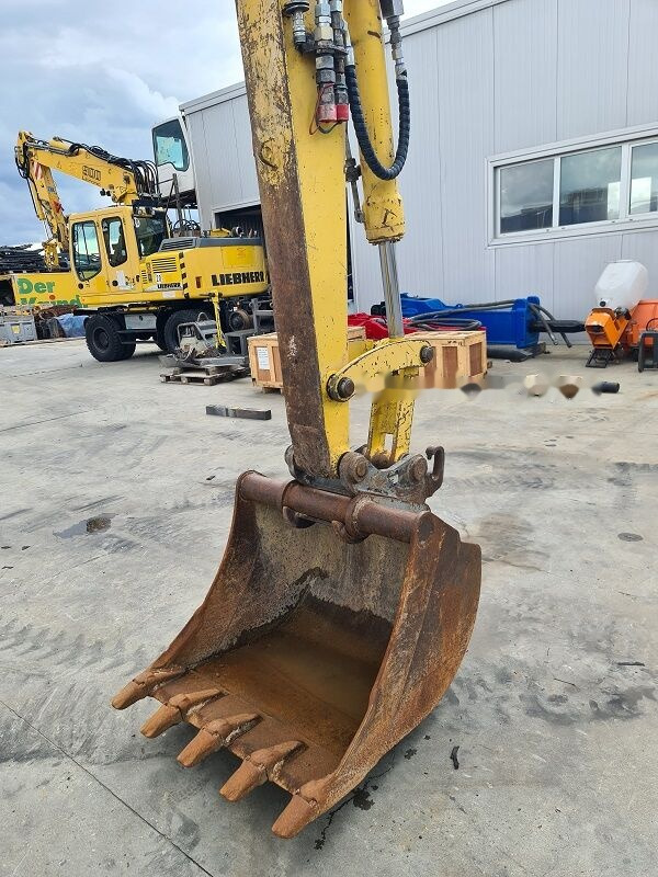 Mobilbagger Komatsu PW110: das Bild 17