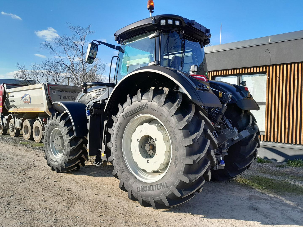 Traktor Valtra S, 394, MR 19: das Bild 6