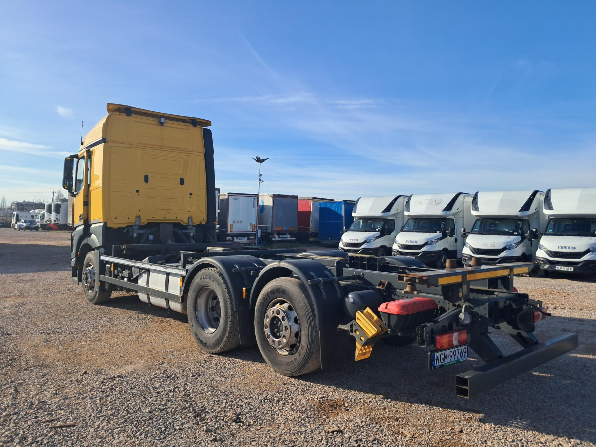 Containerwagen/ Wechselfahrgestell LKW MERCEDES BENZ ACTROS BDF: das Bild 6