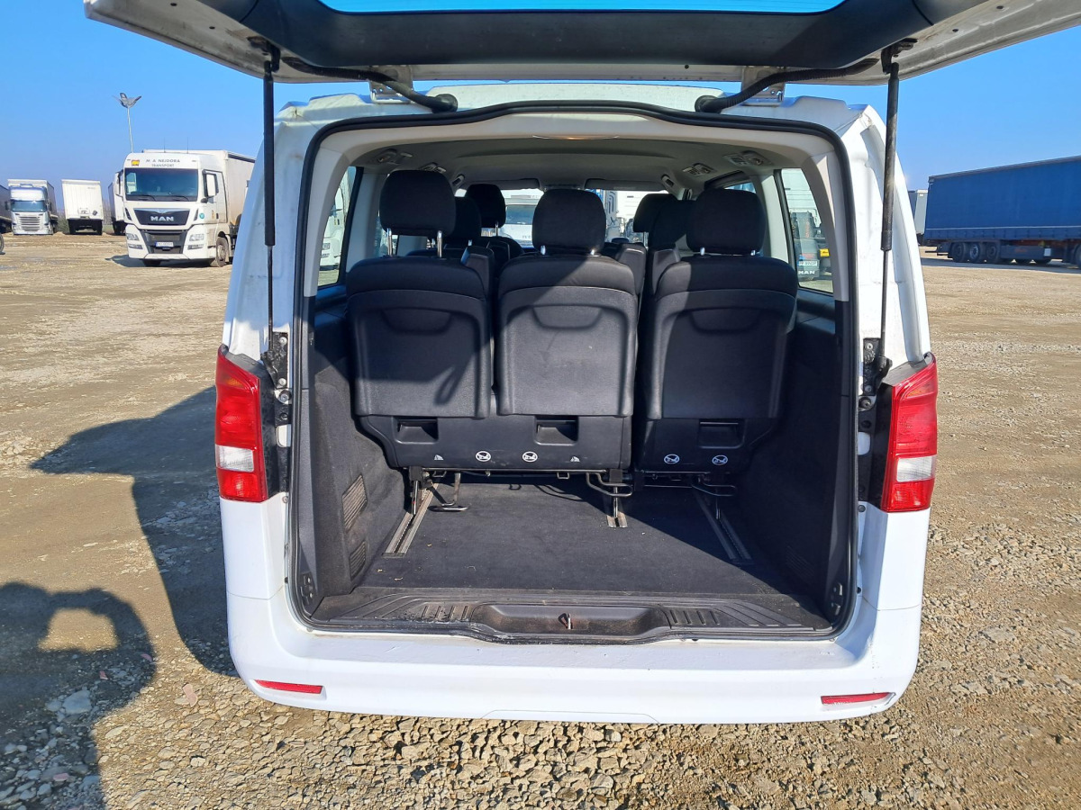 PKW MERCEDES BENZ VITO TOURER VAN: das Bild 9