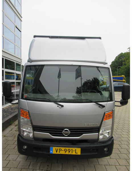 Koffer LKW Nissan Cabstar TL 3513 Bakwagen: das Bild 6