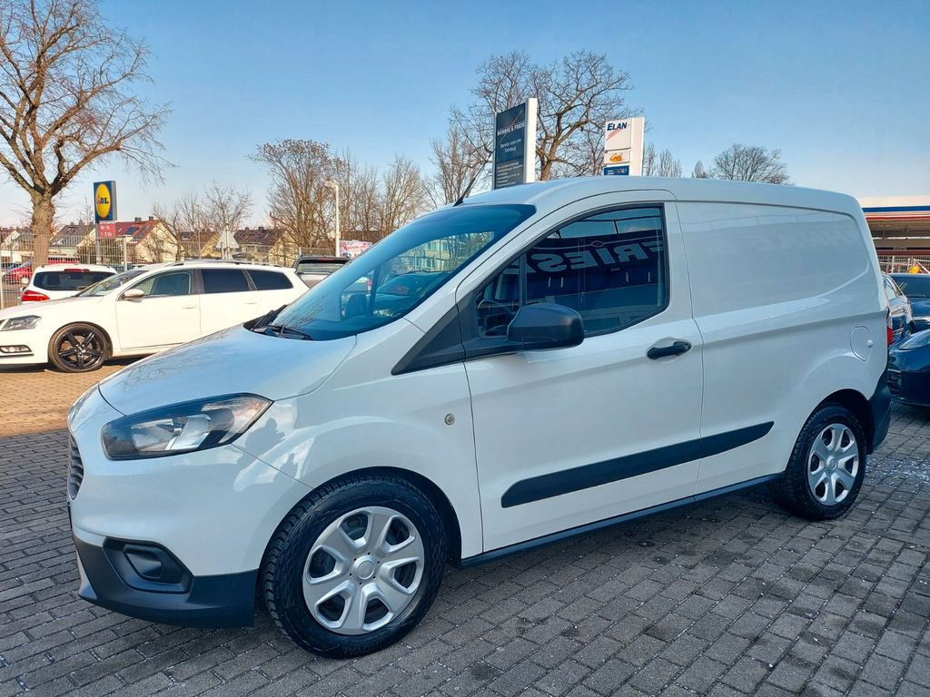 Kleinbus, Personentransporter Ford Transit Courier Trend Klima Hundefänger: das Bild 8