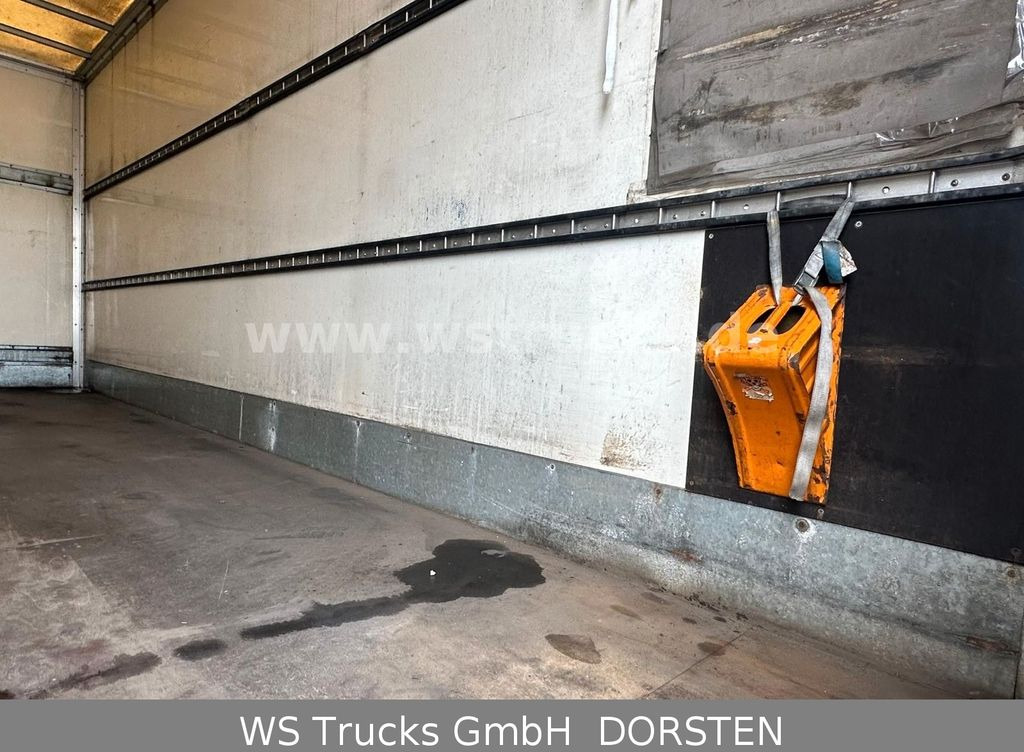 Koffer Transporter MAN TGL 8.150 Koffer Blatt/Blatt: das Bild 6