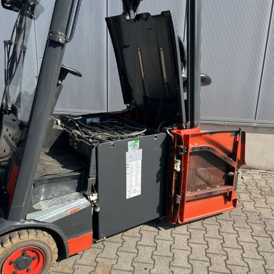 Linde E16H-02 (386) EVO – Finanzierungsleasing Linde E16H-02 (386) EVO: das Bild 10