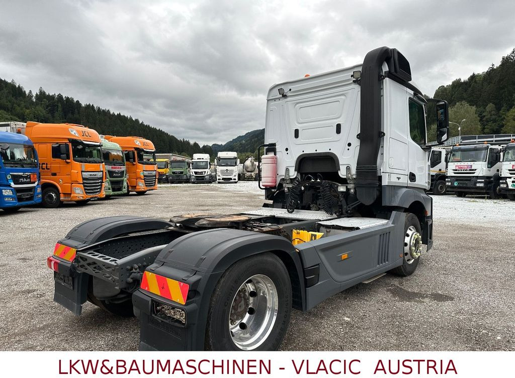 Sattelzugmaschine Mercedes-Benz Actros 1840 ADR: das Bild 16