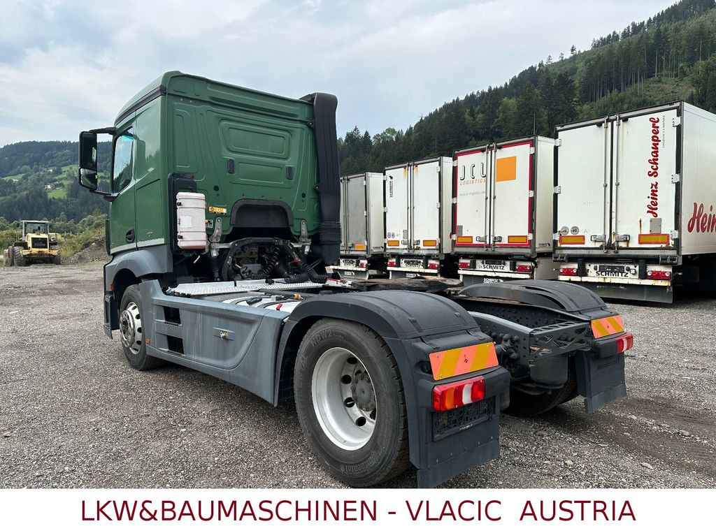 Sattelzugmaschine Mercedes-Benz Actros 1840 ADR: das Bild 17