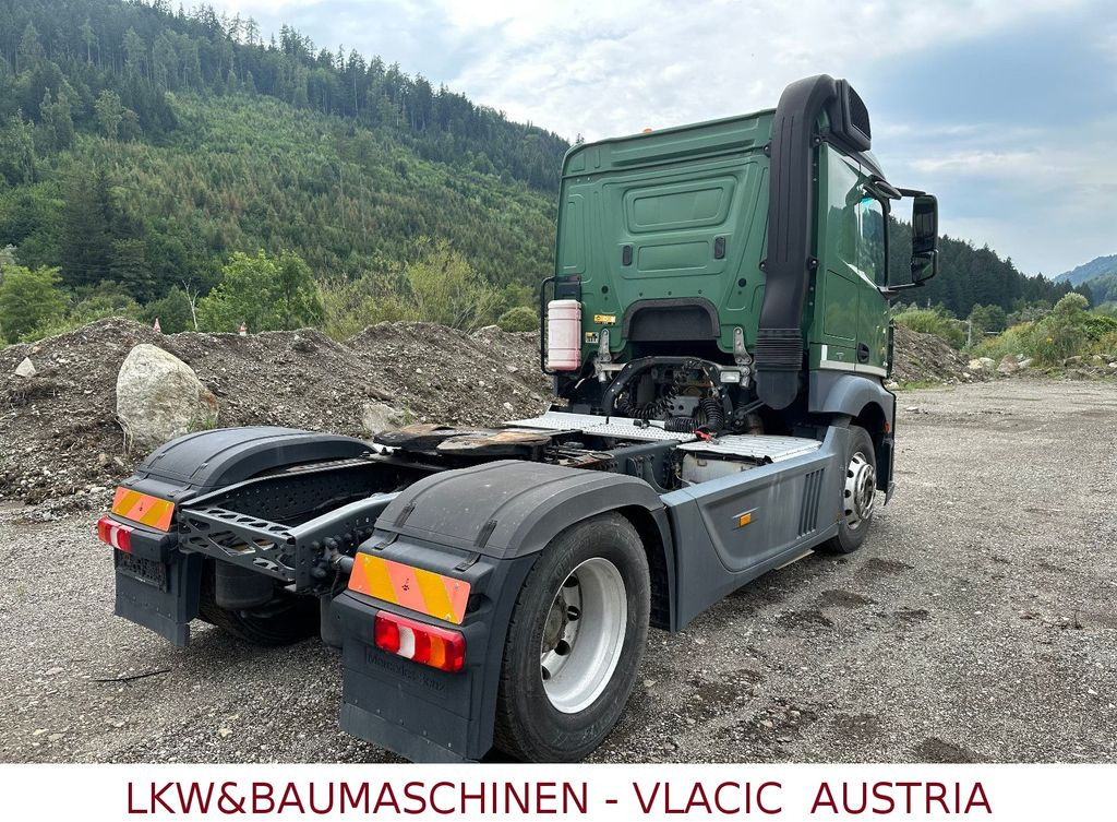 Sattelzugmaschine Mercedes-Benz Actros 1840 ADR: das Bild 16