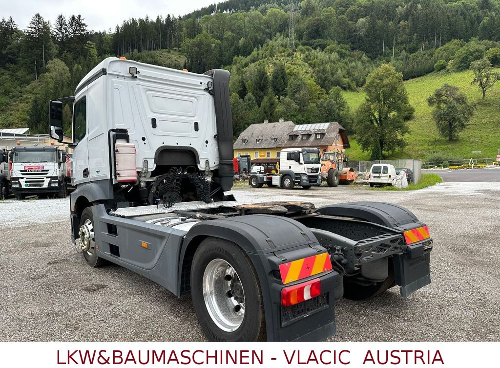 Sattelzugmaschine Mercedes-Benz Actros 1840 ADR: das Bild 17