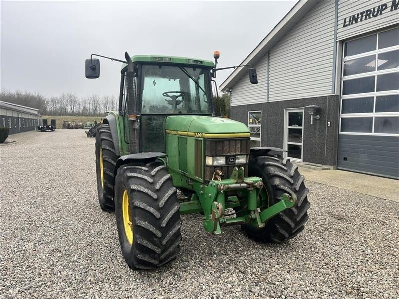 Traktor John Deere 6800 Med frontlift.: das Bild 16