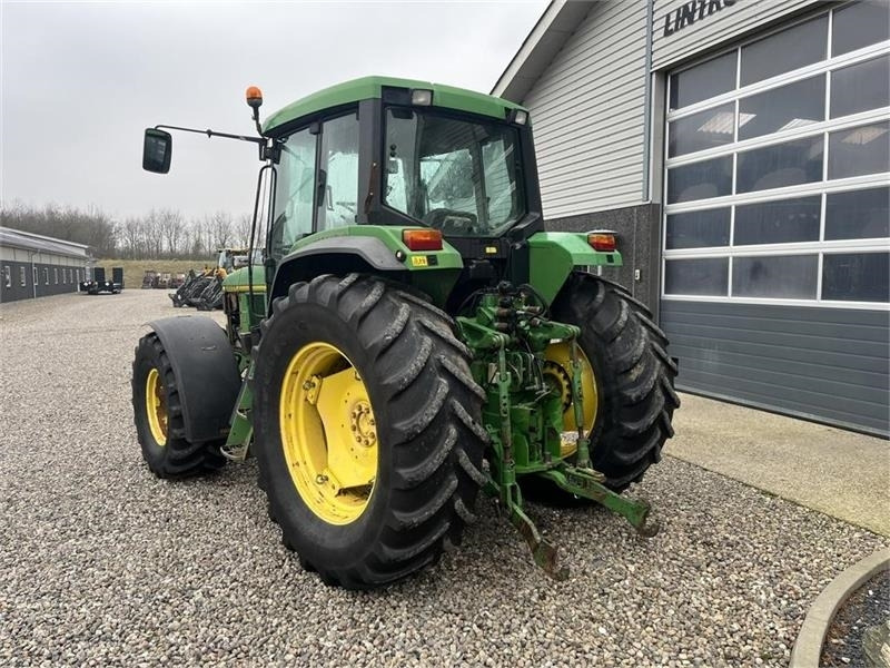 Traktor John Deere 6800 Med frontlift.: das Bild 10