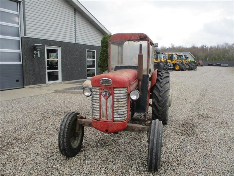 Traktor Massey Ferguson 65 Diesel traktor: das Bild 8