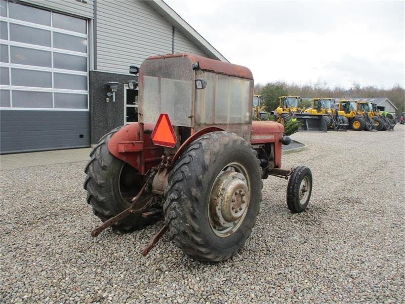 Traktor Massey Ferguson 65 Diesel traktor: das Bild 12