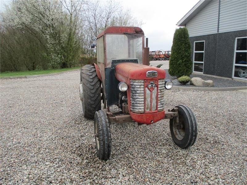 Traktor Massey Ferguson 65 Diesel traktor: das Bild 16