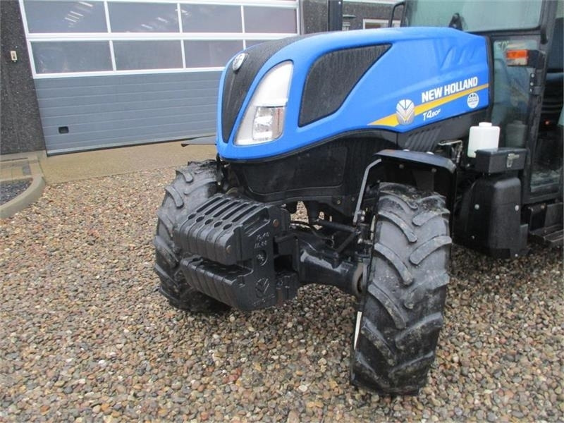 Traktor New Holland T4.80 F SuperSteear med aircondition og koblingsfr: das Bild 16