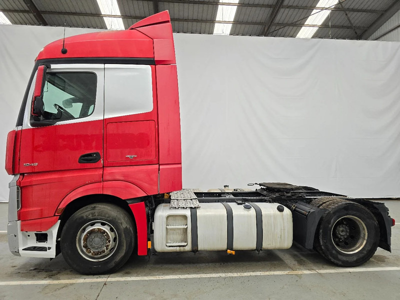 Sattelzugmaschine Mercedes-Benz Actros 1845 EURO 6 / AIRCO: das Bild 9