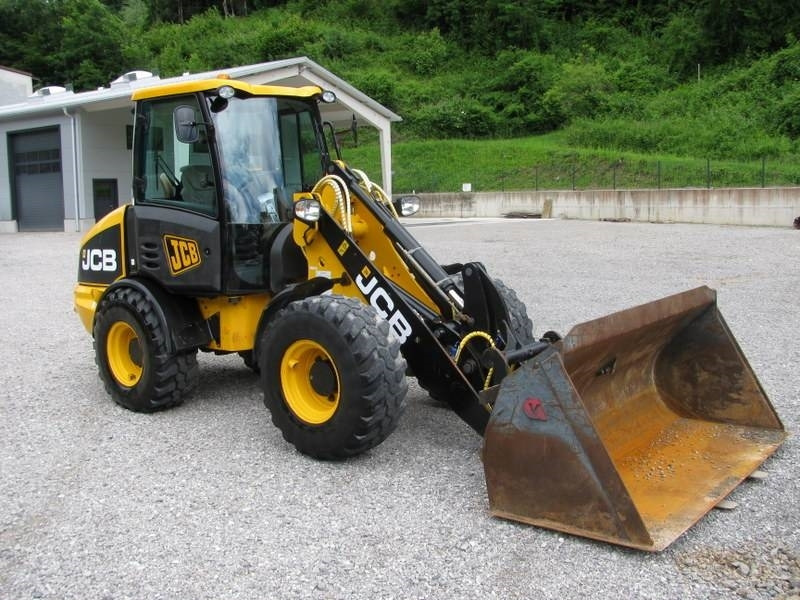 Radlader JCB 406B TOP stanje nakladalna žlica + paletne vilice: das Bild 7