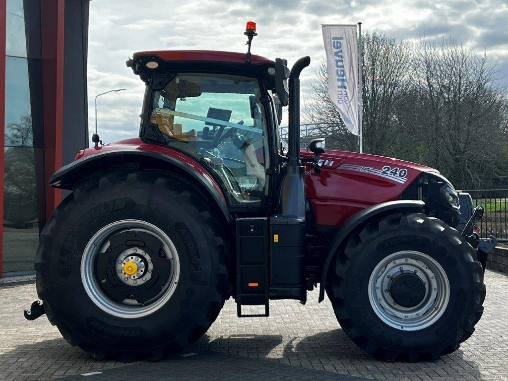 Case IH PUMA 240CVX, AFS Connect, 2024, frontlinkage, GPS!  – Finanzierungsleasing Case IH PUMA 240CVX, AFS Connect, 2024, frontlinkage, GPS!: das Bild 13