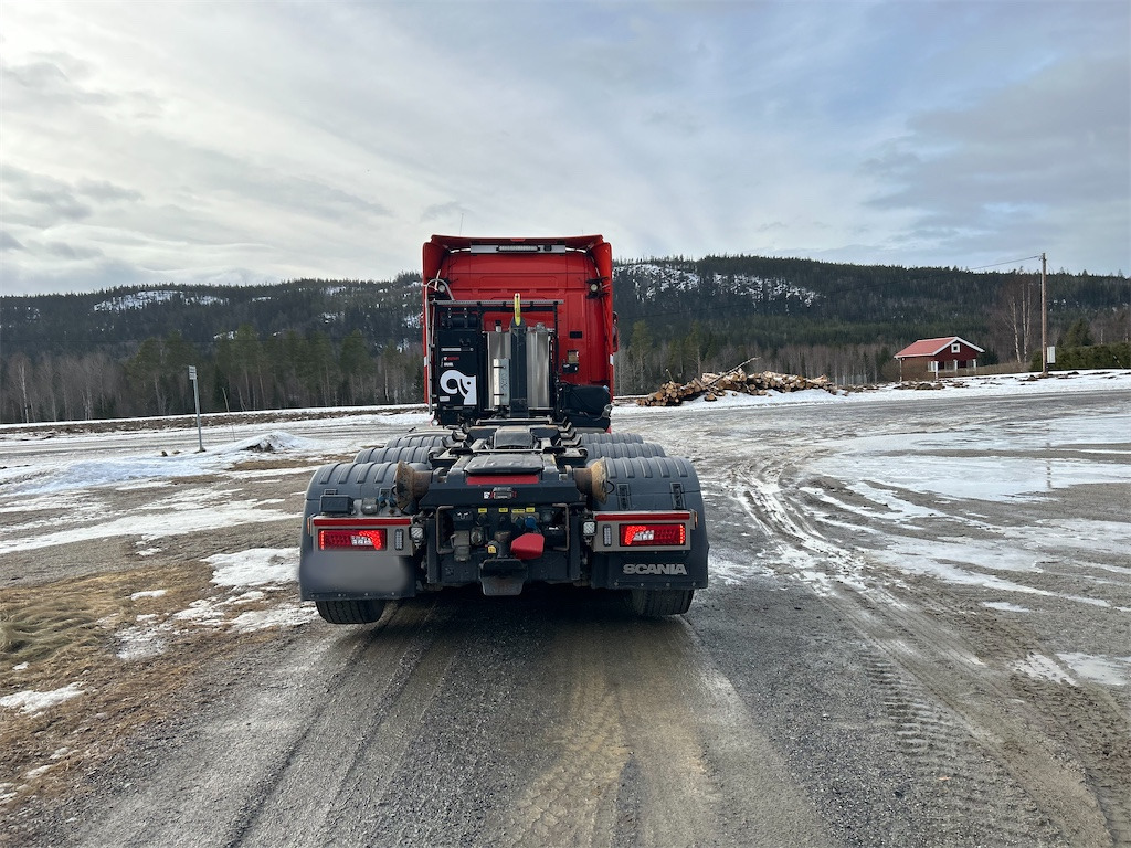 LKW SCANIA R580: das Bild 6