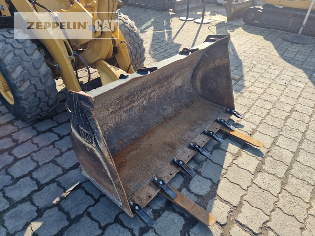 Cat 906M  – Finanzierungsleasing Cat 906M: das Bild 9