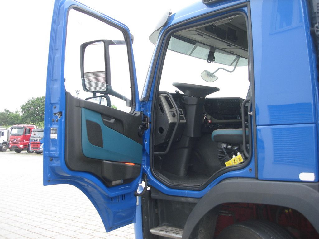 Kipper Volvo FM 460 TR /8x4 4-Achs Kipper Tridem Nachlaufachs: das Bild 11